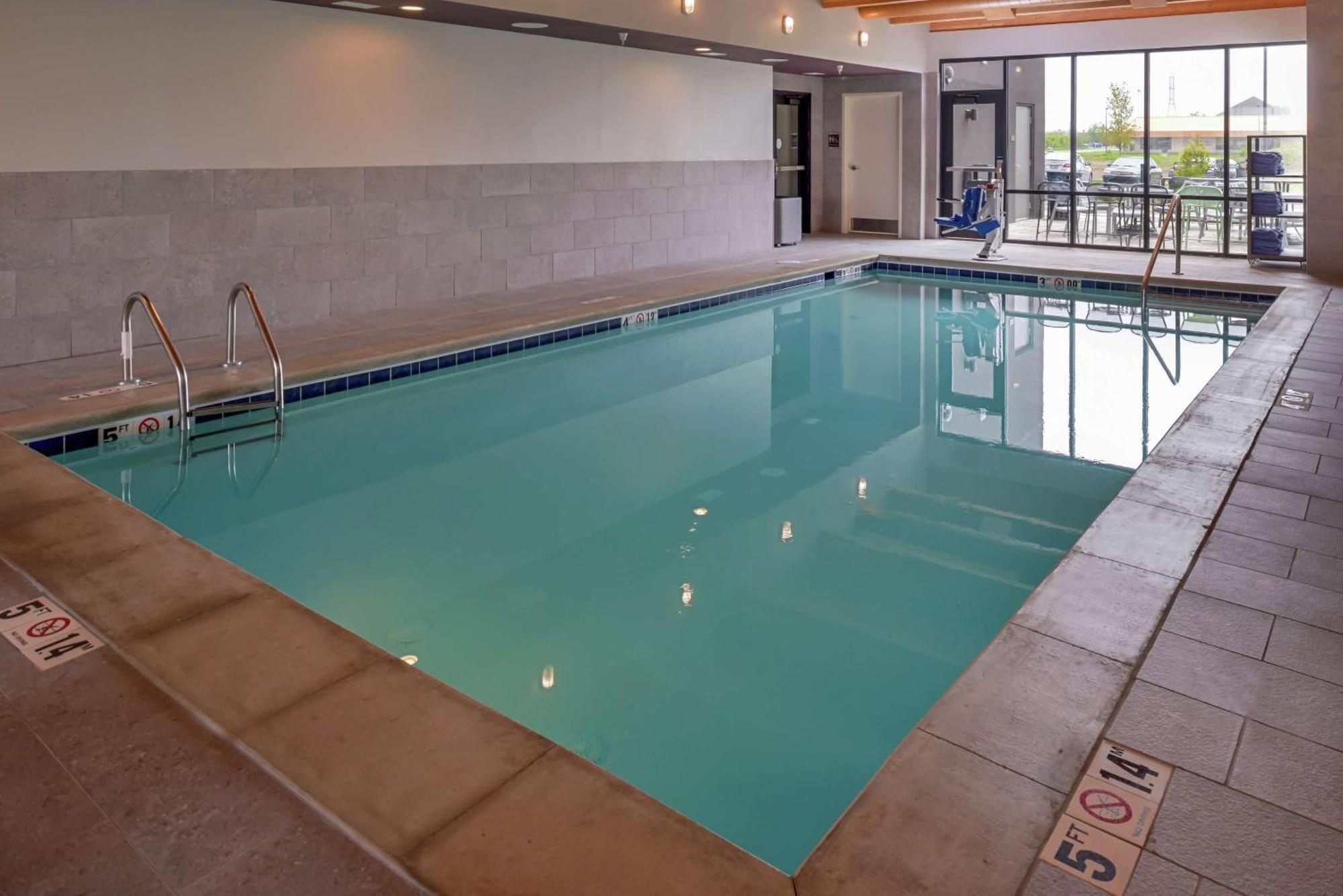 Home2 Suites By Hilton Merrillville Dış mekan fotoğraf